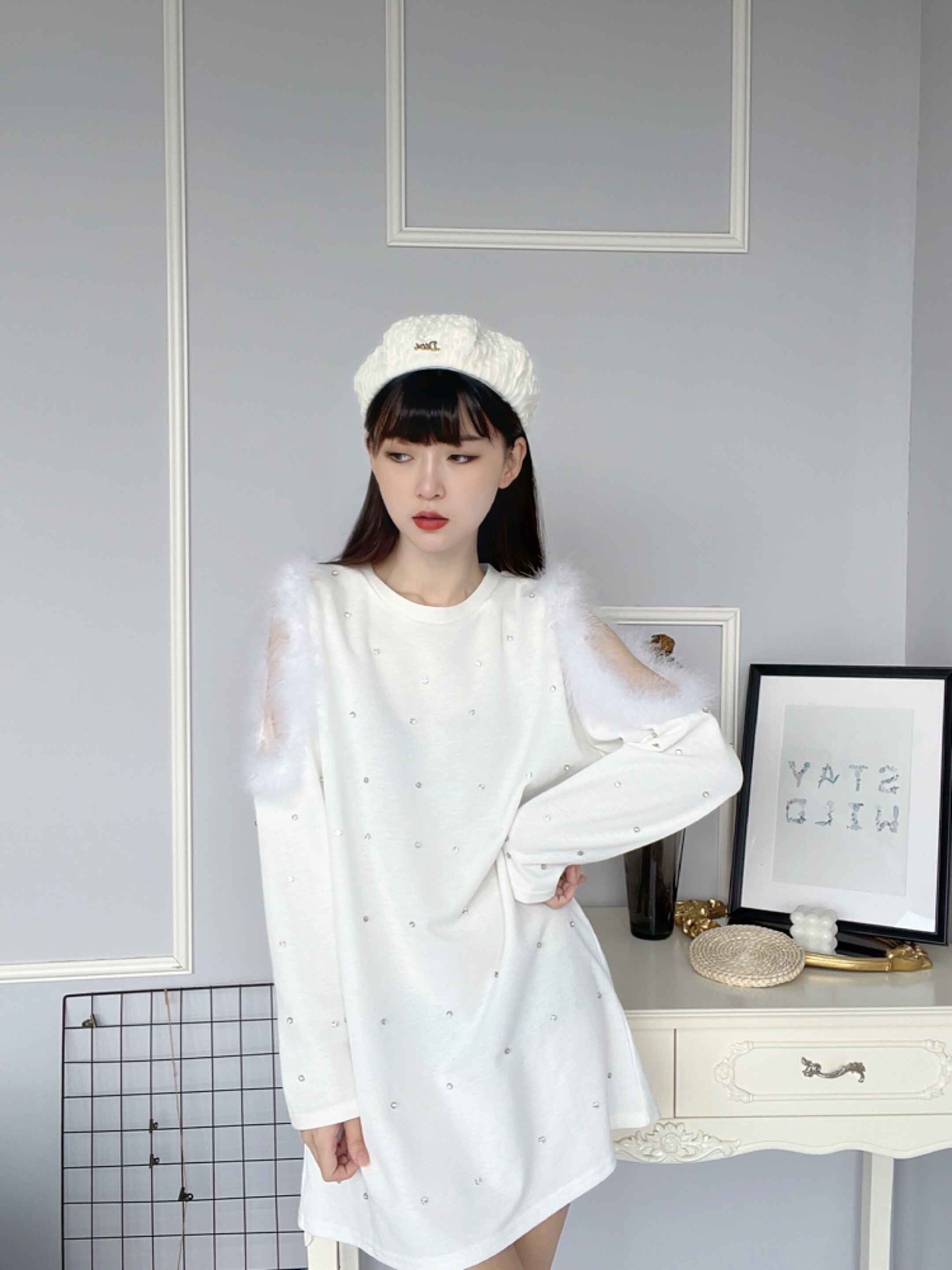 Ninestudio.9 | 镂空羽毛闪砖连衣裙