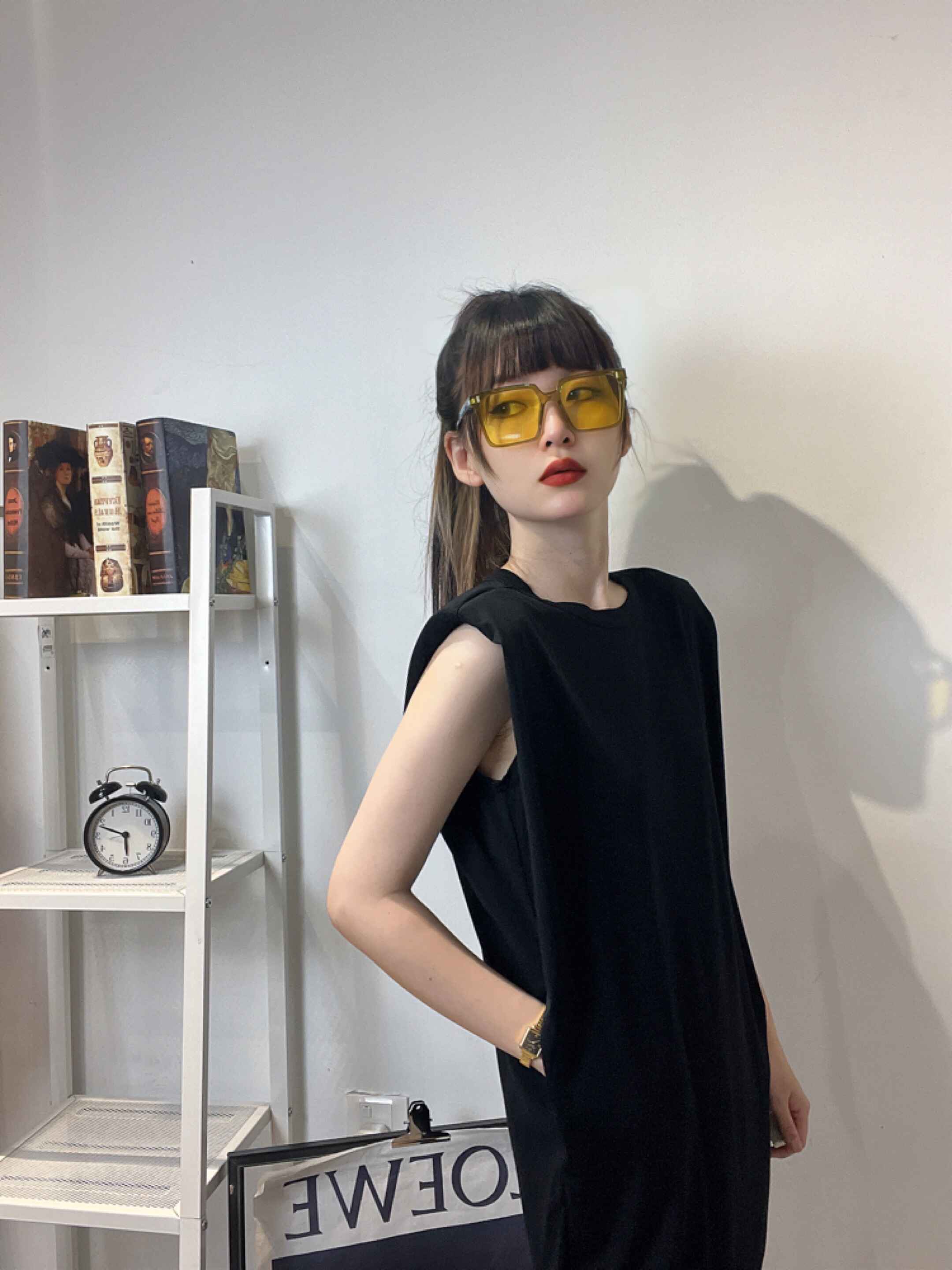 出袖垫肩连衣裙 | Ninestudio.9