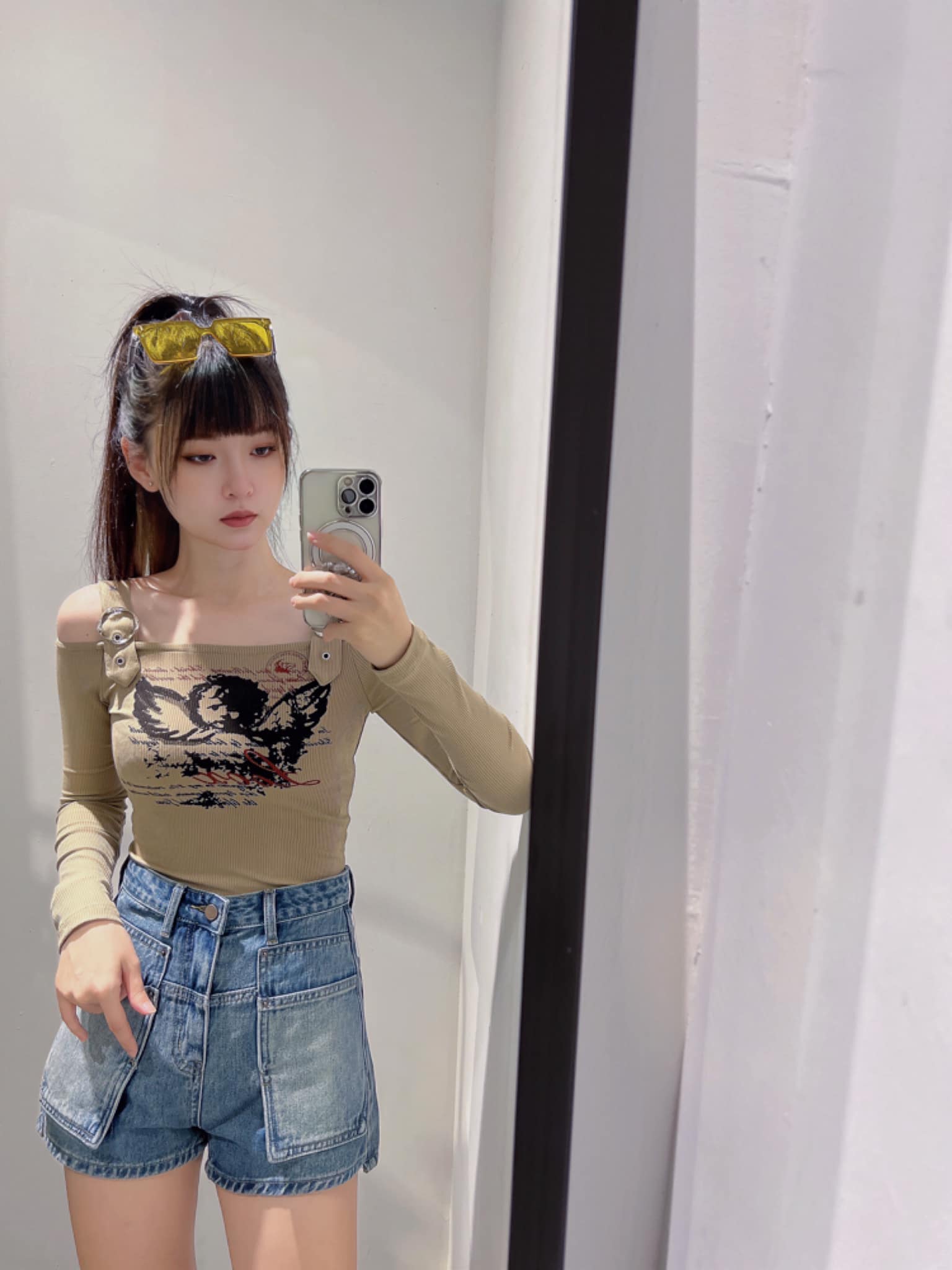 辣妹设计款上衣 | Ninestudio.9