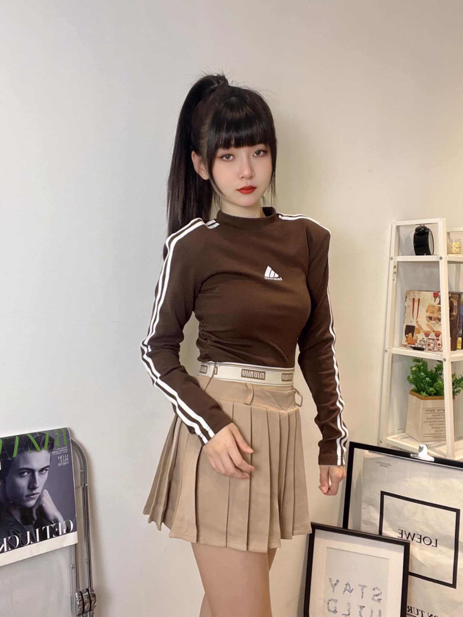 线条拉边长袖Tee | Ninestudio.9