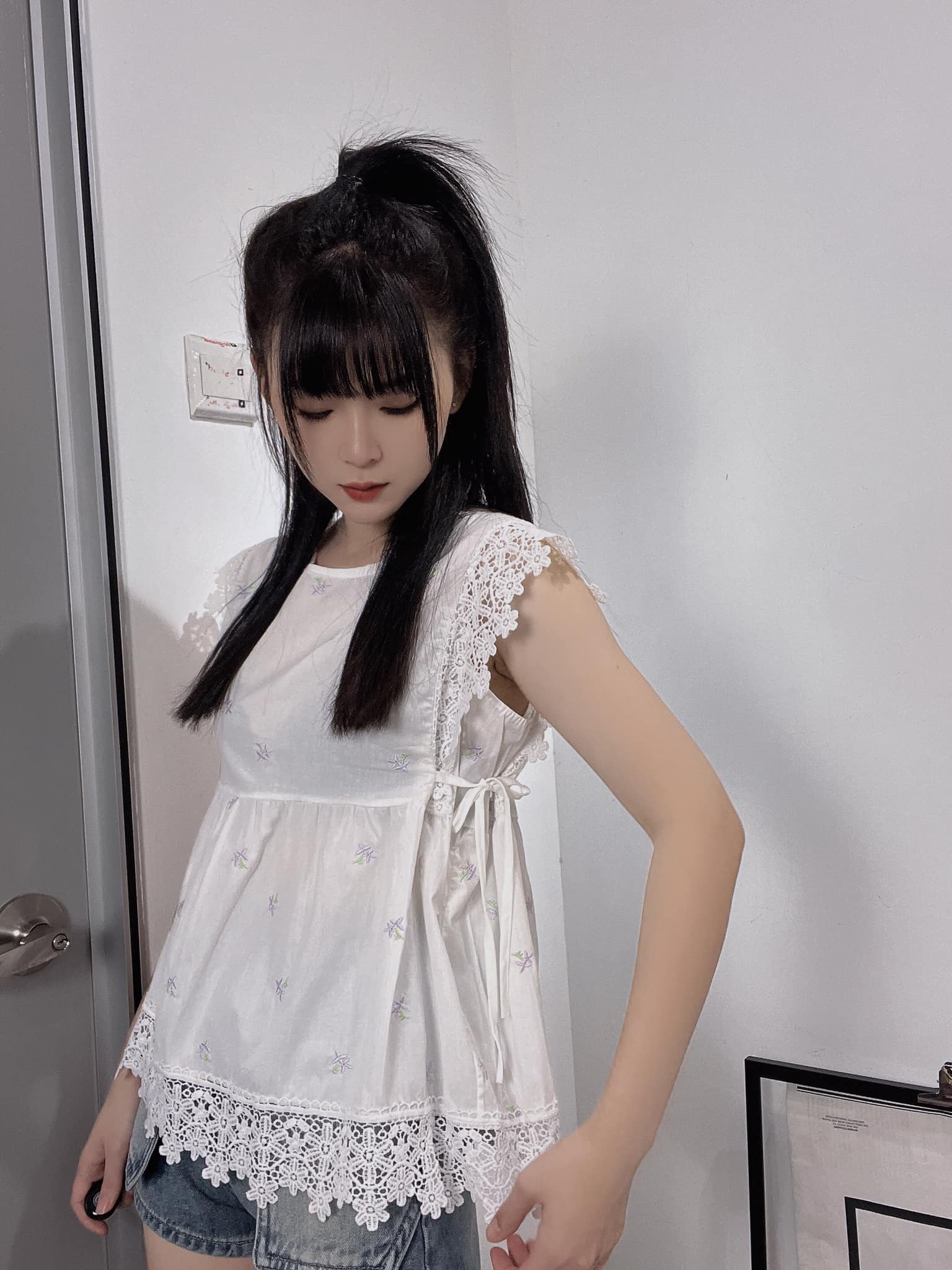 Ninestudio.9 | 甜心刺绣衬衣