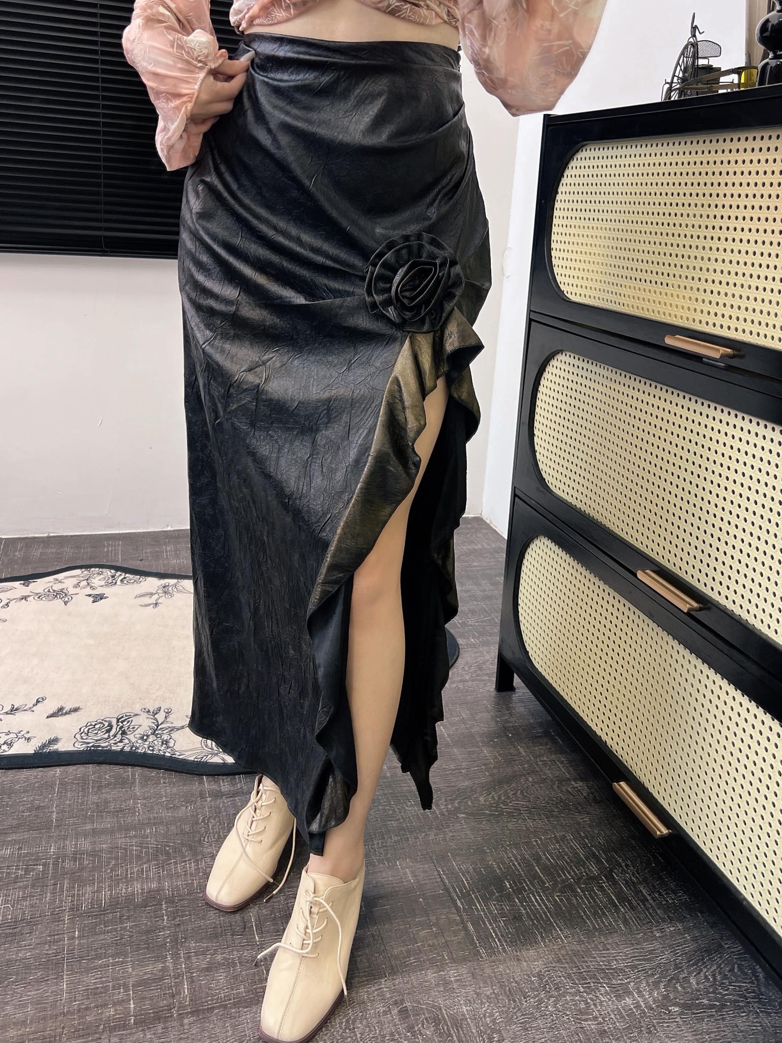 Ninestudio.9 | 高开叉玫瑰长裙