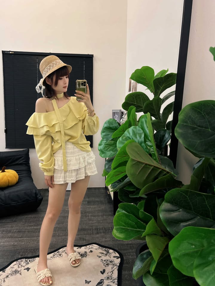 甜美系荷叶边上衣 | Ninestudio.9