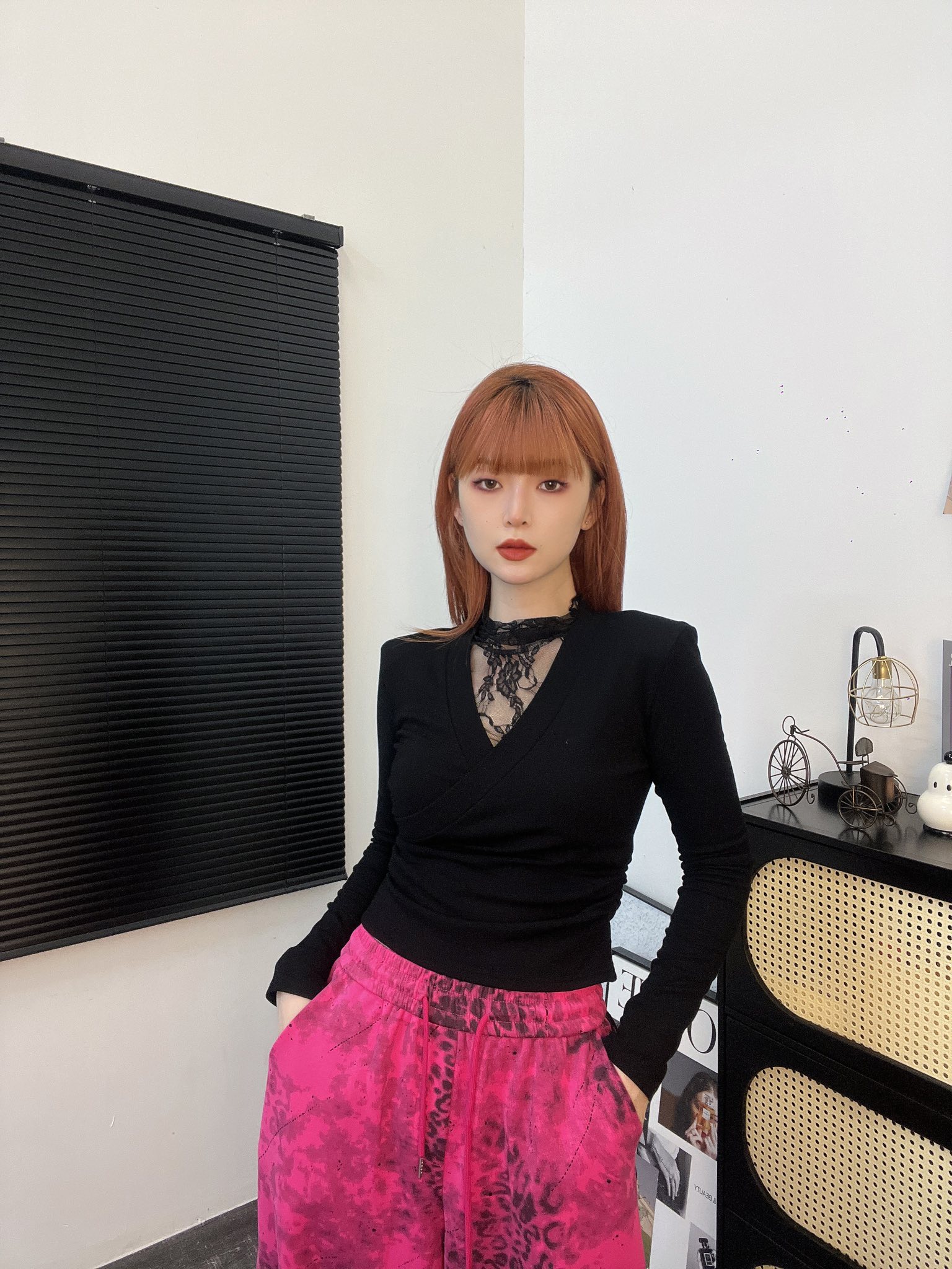 性感蕾丝镂空上衣 | Ninestudio.9