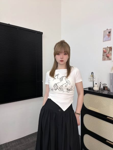 Ninestudio.9 | 蝴蝶结小马一字肩上衣